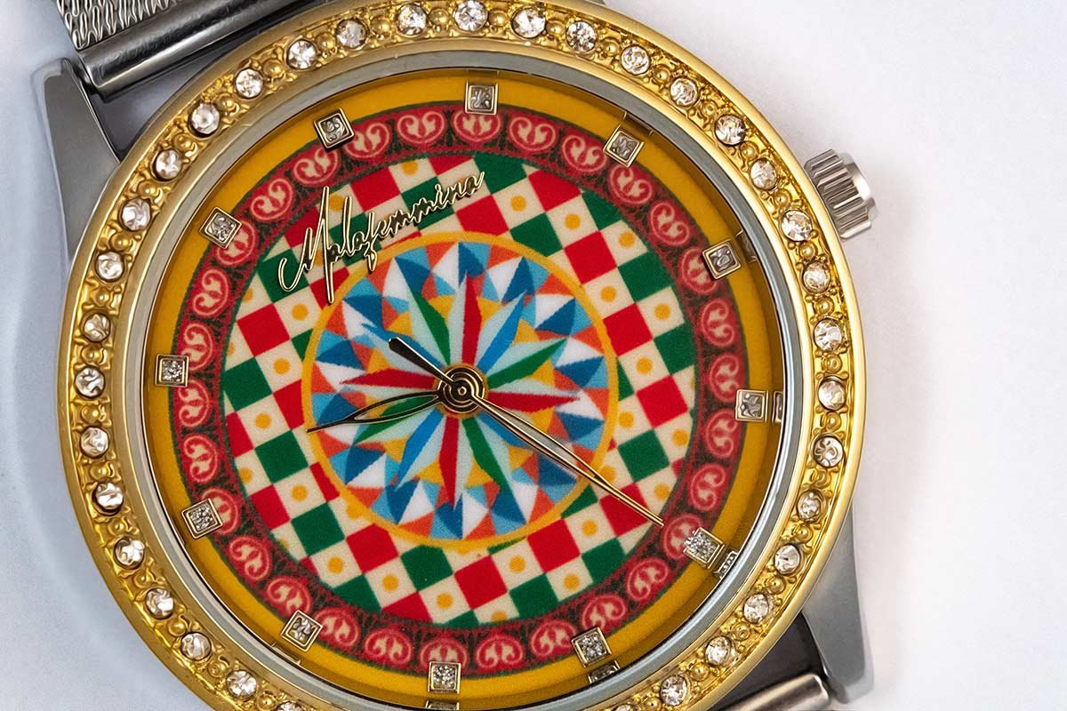 Orologio stile siciliano malafemmina